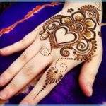 Gambar Henna Simple Love Terbaru