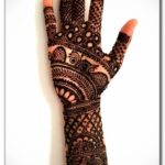 gambar henna tangan warna coklat