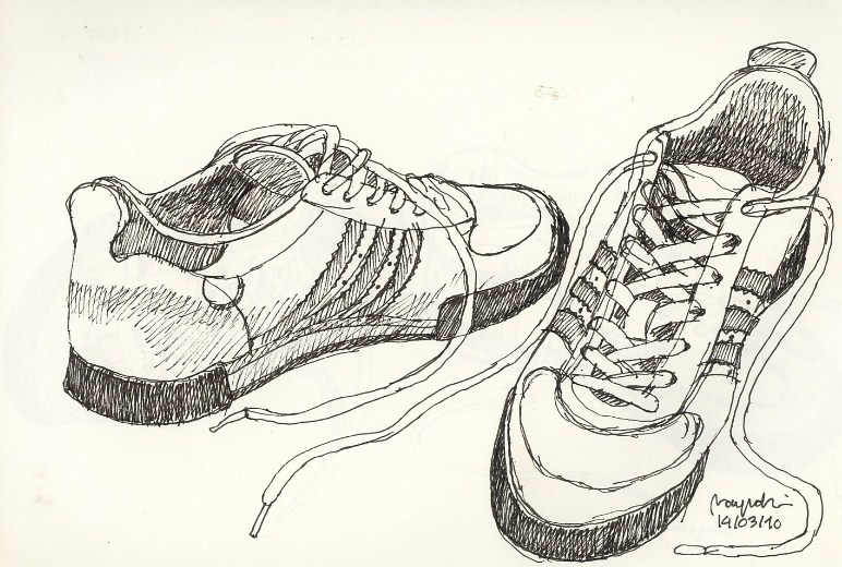 Gambar Sketsa Sepatu Olahraga