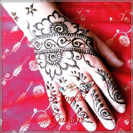 gambar henna pengantin motif bunga