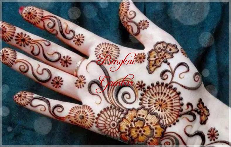 henna di tangan simple motif bunga